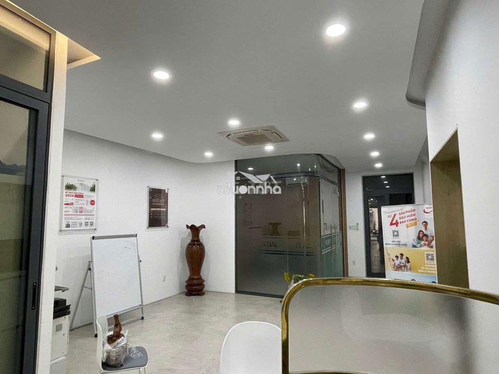 Dt 7 x 18m 1 trệt 3lầu ( sàn trống suốt ) - 3