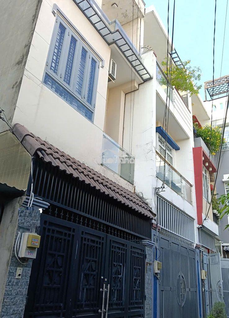 Cho thuê nhà 65m2 1 trệt 3l 4pn đường oto p trường thọ thủ đức 13tr