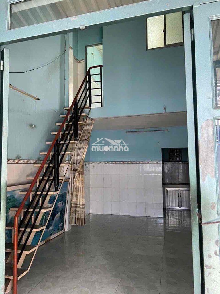 Nhà thuê nguyên căn 3tr 2pn khu dan cư an ninh