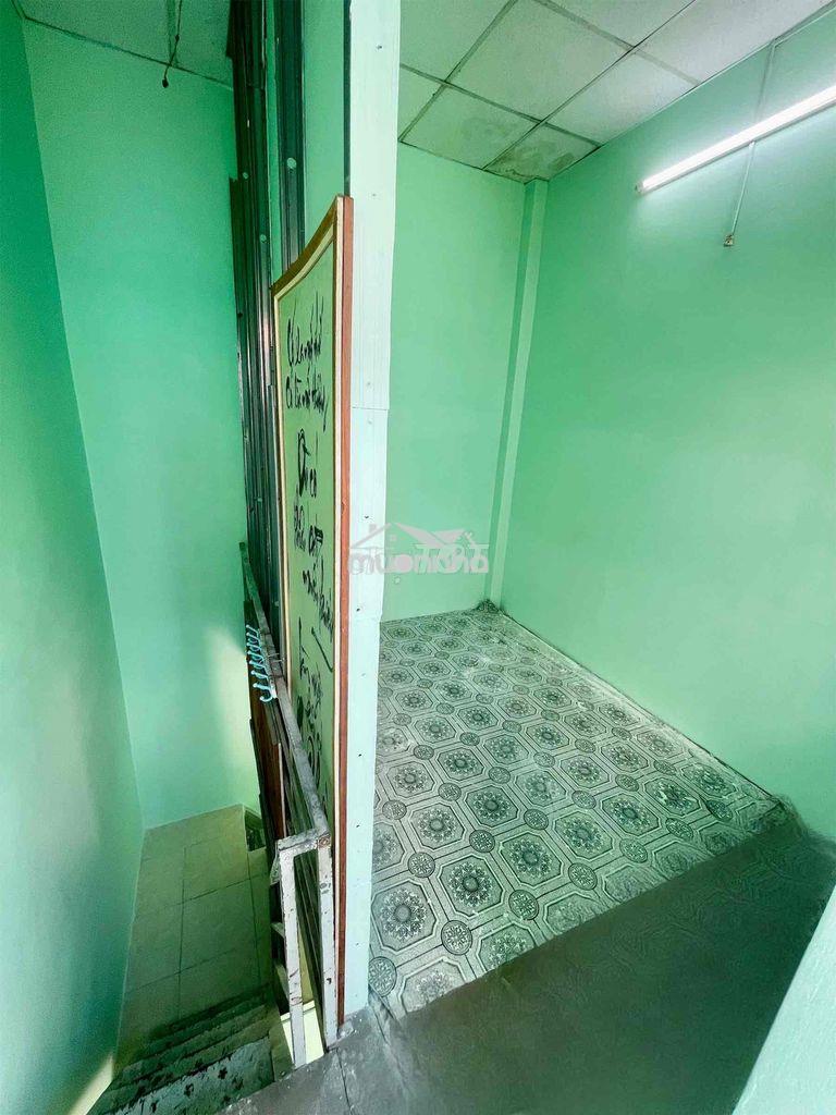 Cho thuê nhà trọ - 1trệt1lầu - hẻm 5m - 4