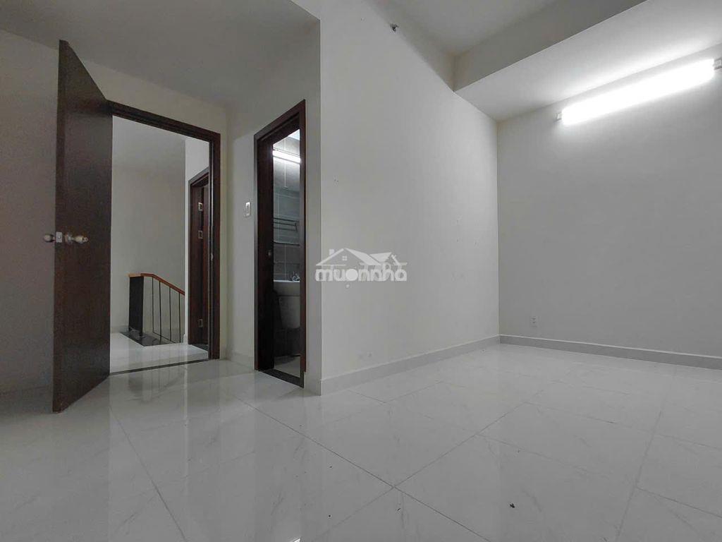 Cho thuê shophouse green river dt151m2 giá 15tr 1 trệt 1 lầu có 2pn q8 - Ảnh 4