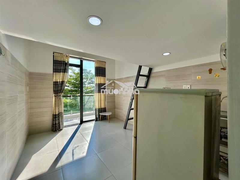 Duplex ban công - giá rẻ - sát vách nttu - free tiền dv cho tsv