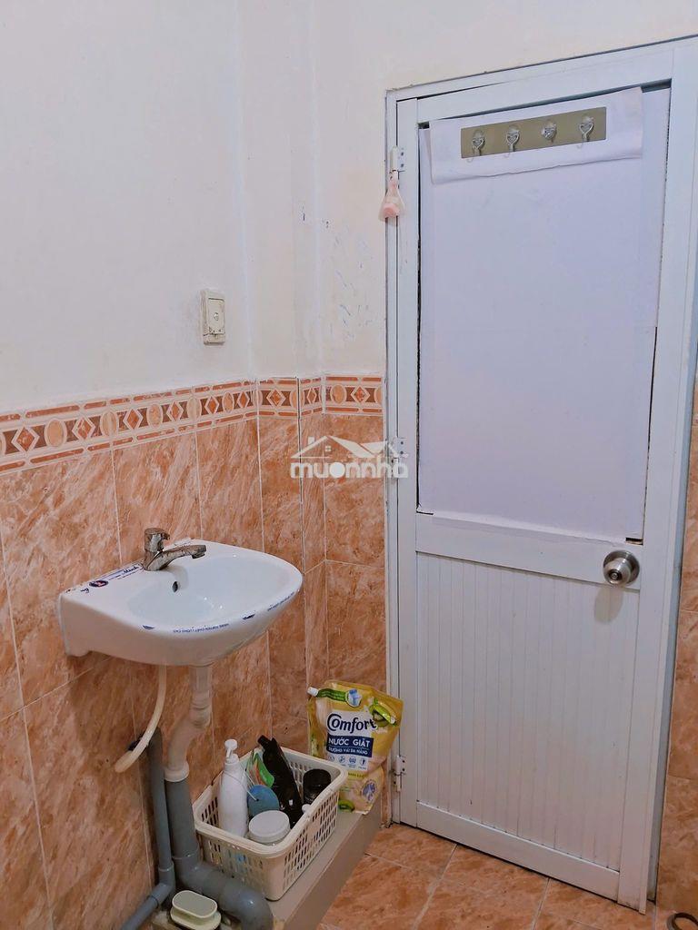 Phòng cực rộng lê văn sỹ 4tr5 - Ảnh 3