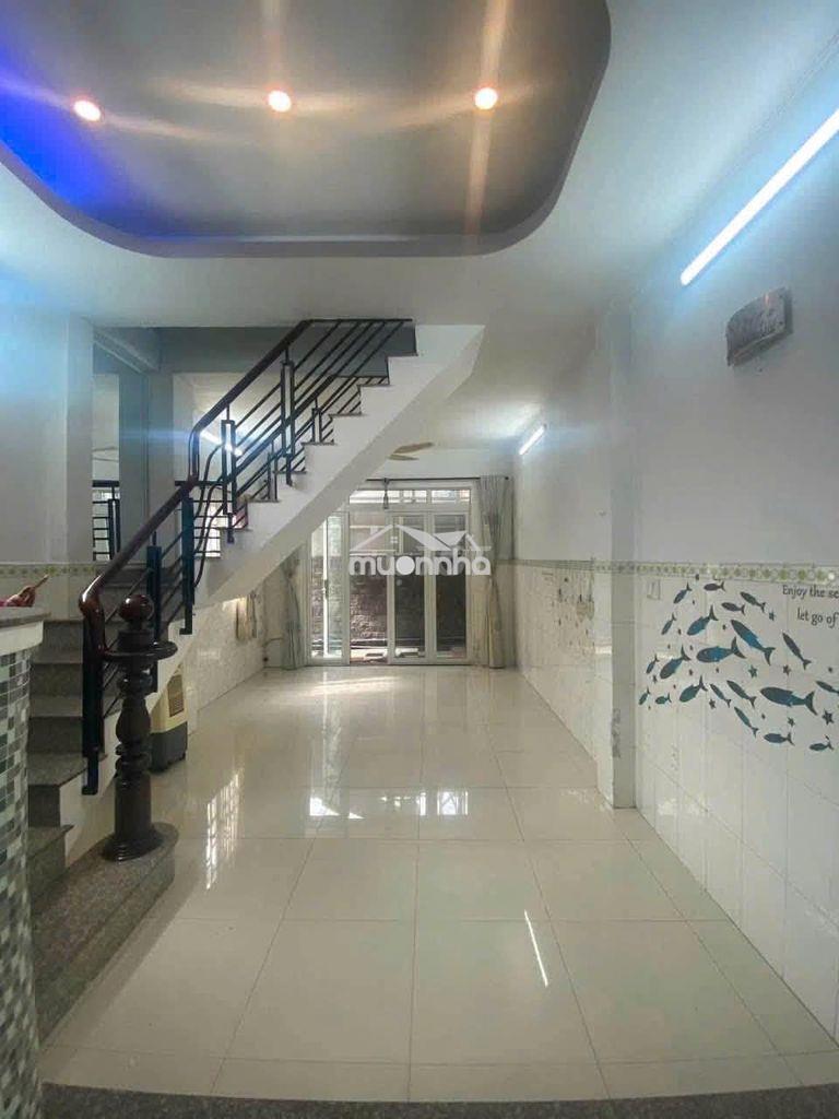 Nhà nguyên căn 10 triệu tại quận 6, có sẵn nội thất và dọn vào ở ngay