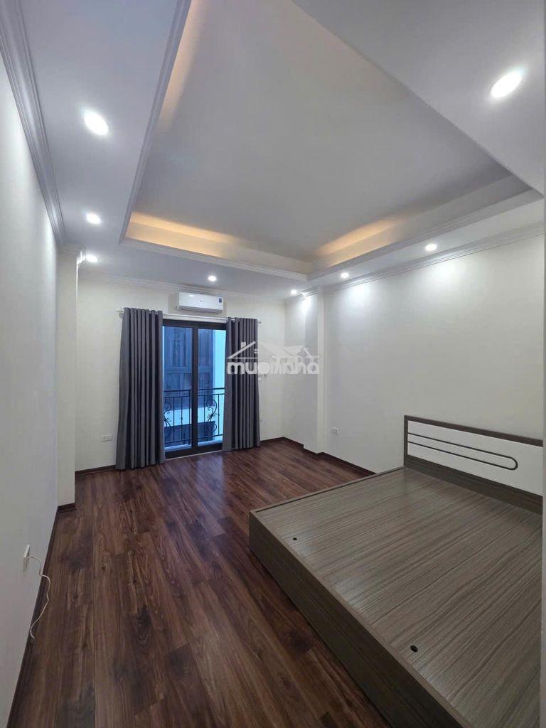 Cho thuê nhà 5 tầng thang máy vạn phúc - 4