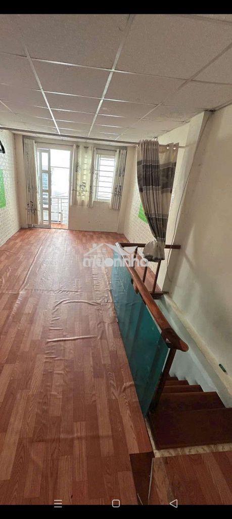 Nhà chỉ 5,5 triệu, 45m2, ngay quận 10 - 3