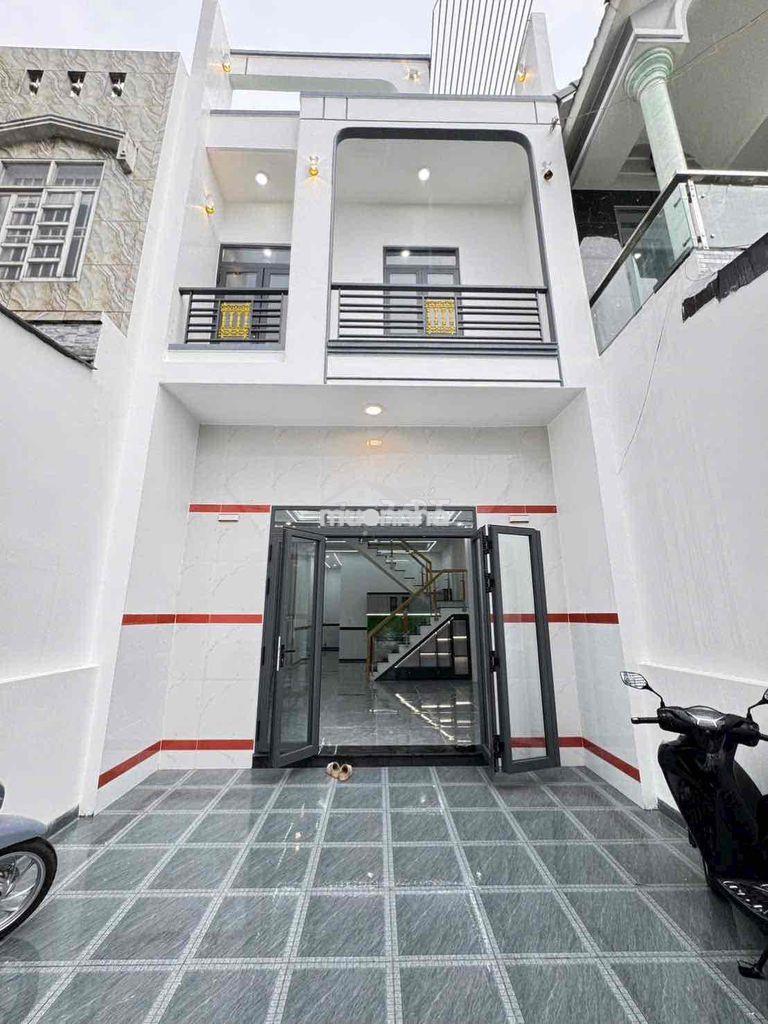 Nhà đã hoàn công chuẩn chỉnh như hình tại chợ khánh bình tân uyên bd
