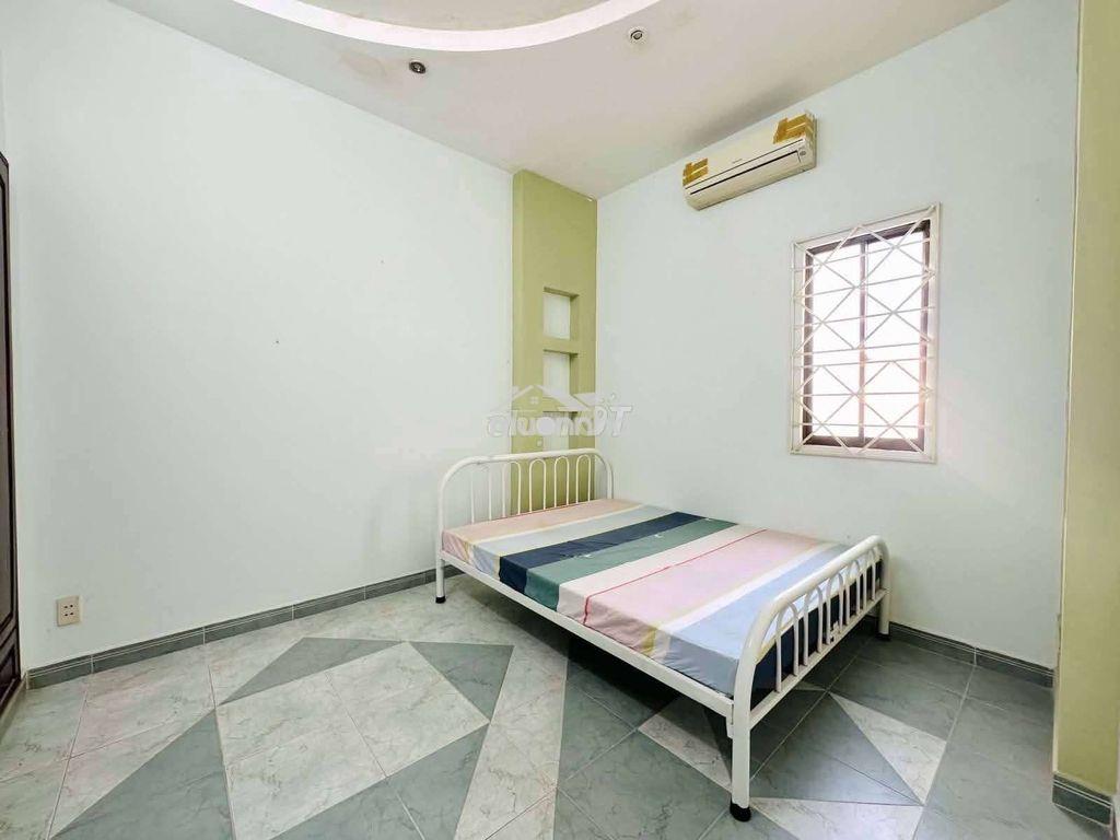 Nhà giảm 2ty - 77m2 - 3tầng - chỉ 8ty - 2