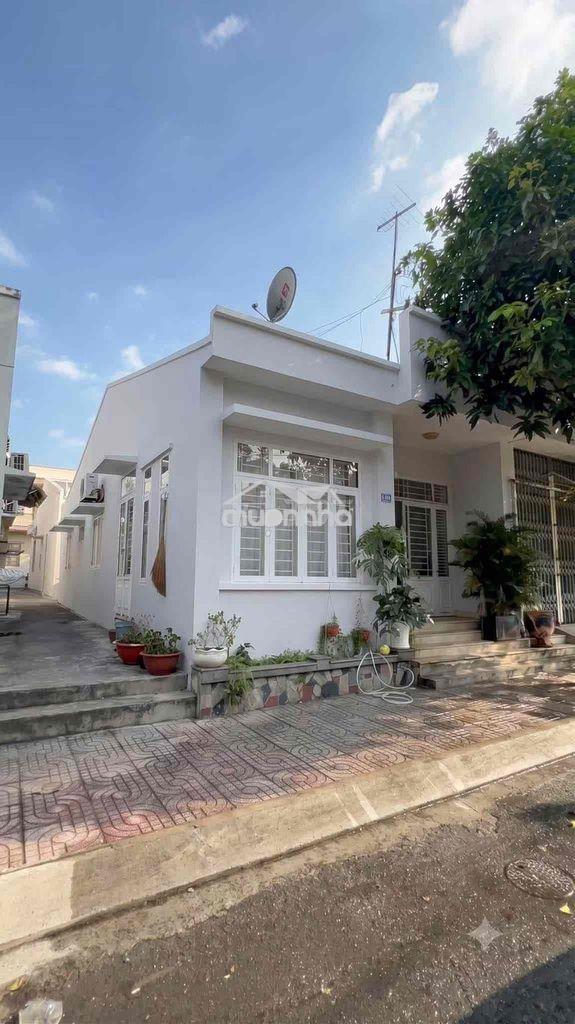 Nhà hiệp thành 1 chỉ 5tr có 2 pn - 3