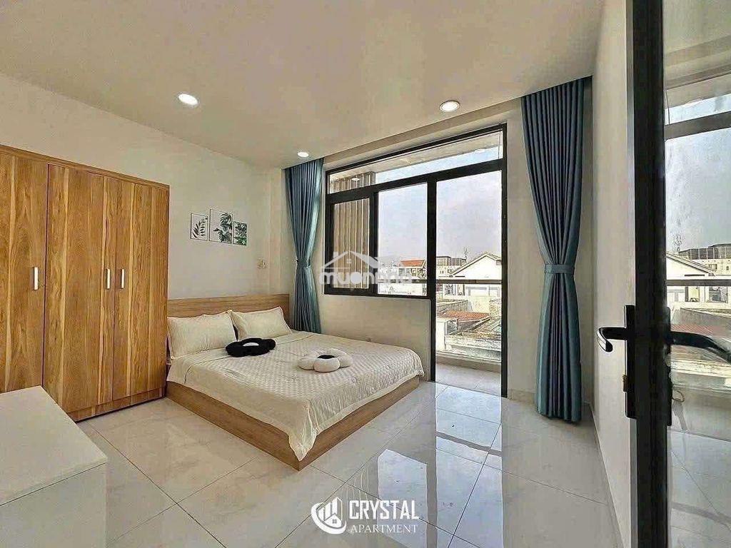 Căn 1 phòng ngủ ban công ngay trung tâm quận 10  - 2