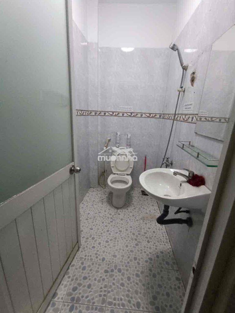 Nhà nguyên căn 1 trệt 1 lầu cơ bản, hẻm ô tô ở kết hợp kinh doanh onli - 3