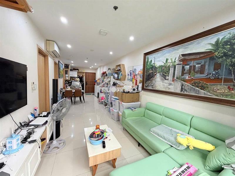 Cho thuê căn hộ 2pn-2wc nội thất cơ bản, view hồ cảnh quan đẹp 