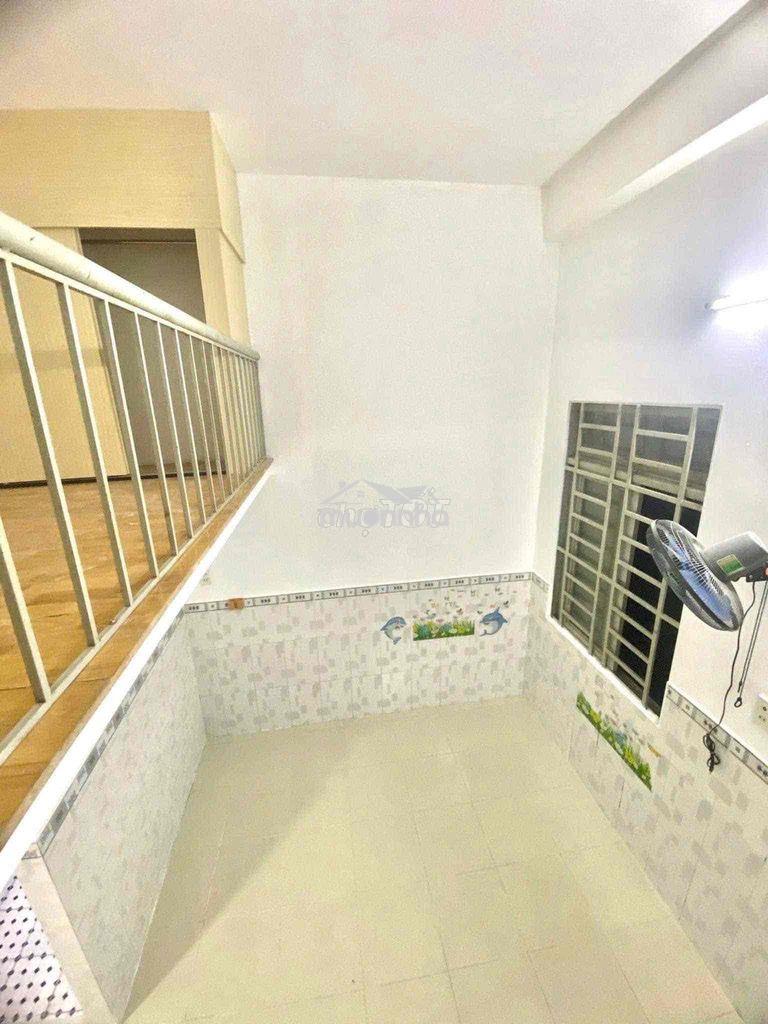 Phòng trọ sinh viên có gác tại lê trọng tấn, bình tân , giá chỉ 2tr9 - Ảnh 2