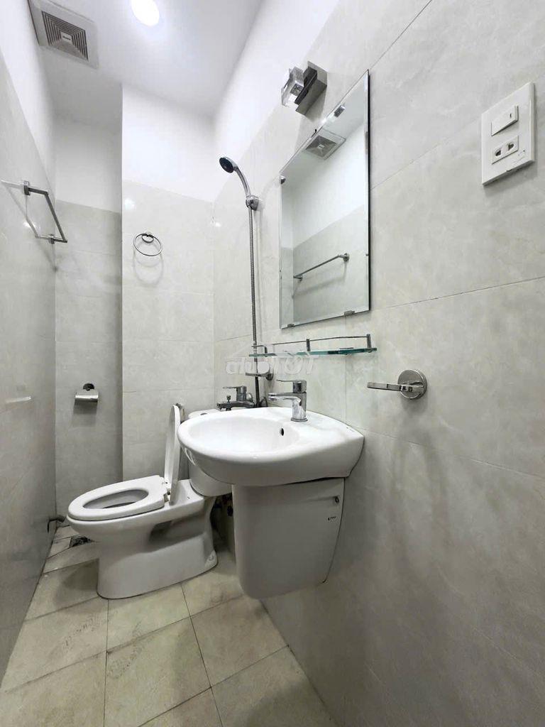 Nhà vị trí thuận tiện các trường đại học, giá tốt - Ảnh 3