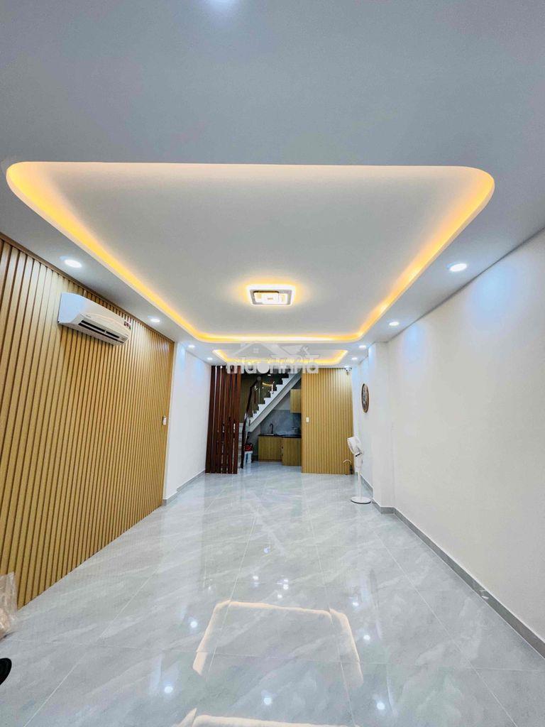 Bán nhà mặt tiền q5 - 2