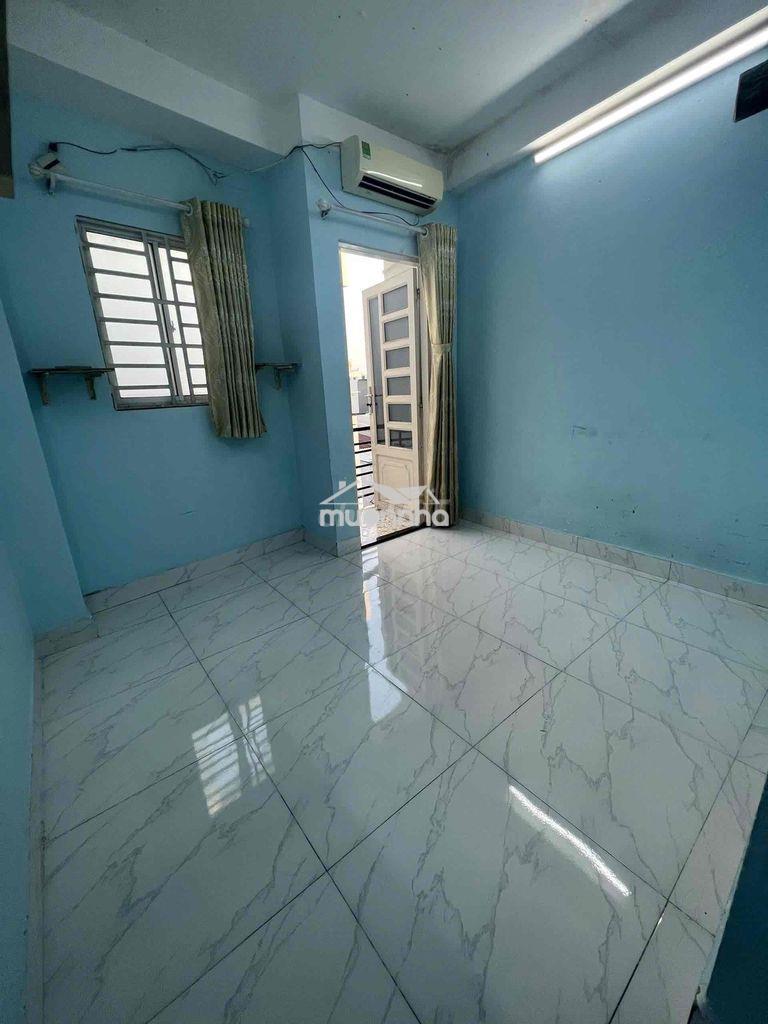 Phòng ban công giá tốt phù hợp 1 người ở - Ảnh 3