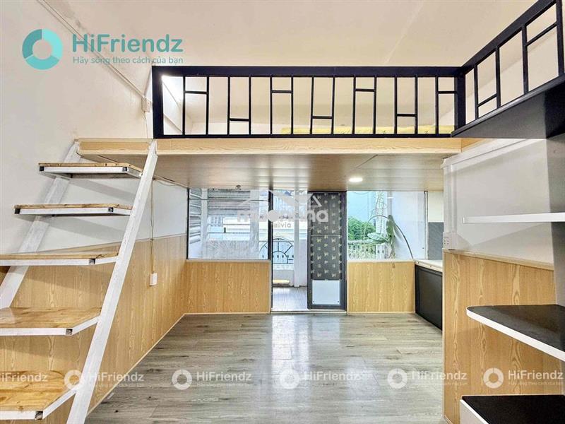Căn hộ mới cứng bancol lớn ngay trung tâm phú nhuận