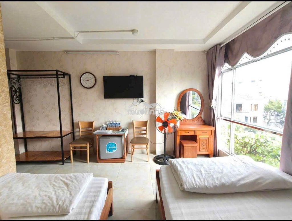 Cho thuê khách sạn 6 tầng đường ông ích khiêm gần biển - 2