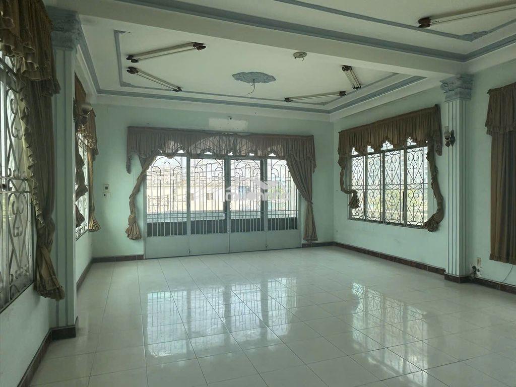 Cho thuê nhà 3 tầng  mặt tiền tạ quang bửu, giá thuê 40tr/tháng - 2