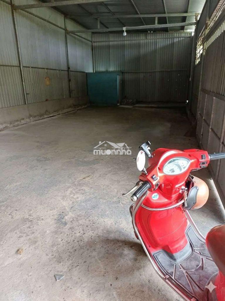 Nhà ở và xưởng 180m2 giá rẻ  - 2