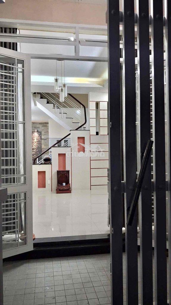 Nhà 4,5x17 3 tầng 3 phòng 3wc - đường hương lộ 2 - 4