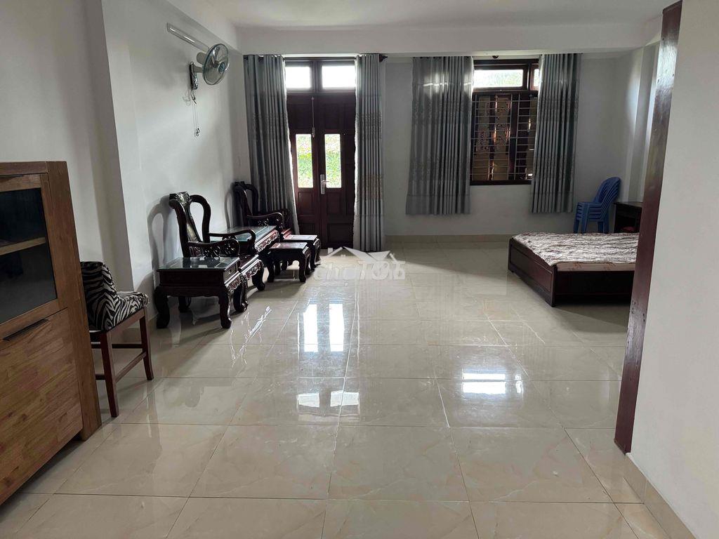Thuê phòng có ban công kdc vĩnh lộc chung chủ - Ảnh 2