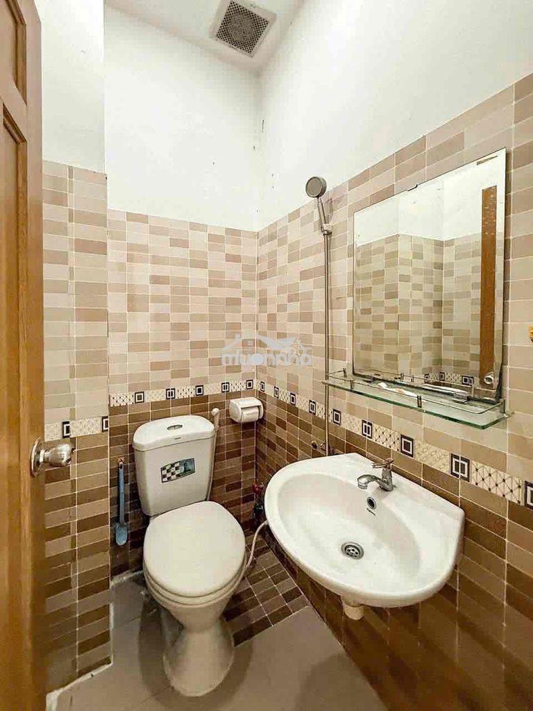 Bán nhà mặt tiền nb thành thái q10|  6tầng - 10,7 tỷ - 4