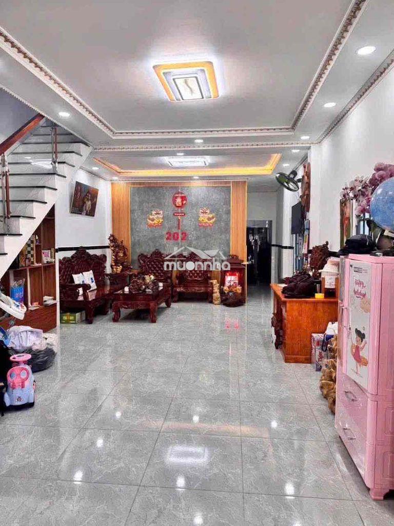 Bán nhà trệt lầu gần  trường học dĩ an 123 gần chợ dĩ an - Ảnh 2