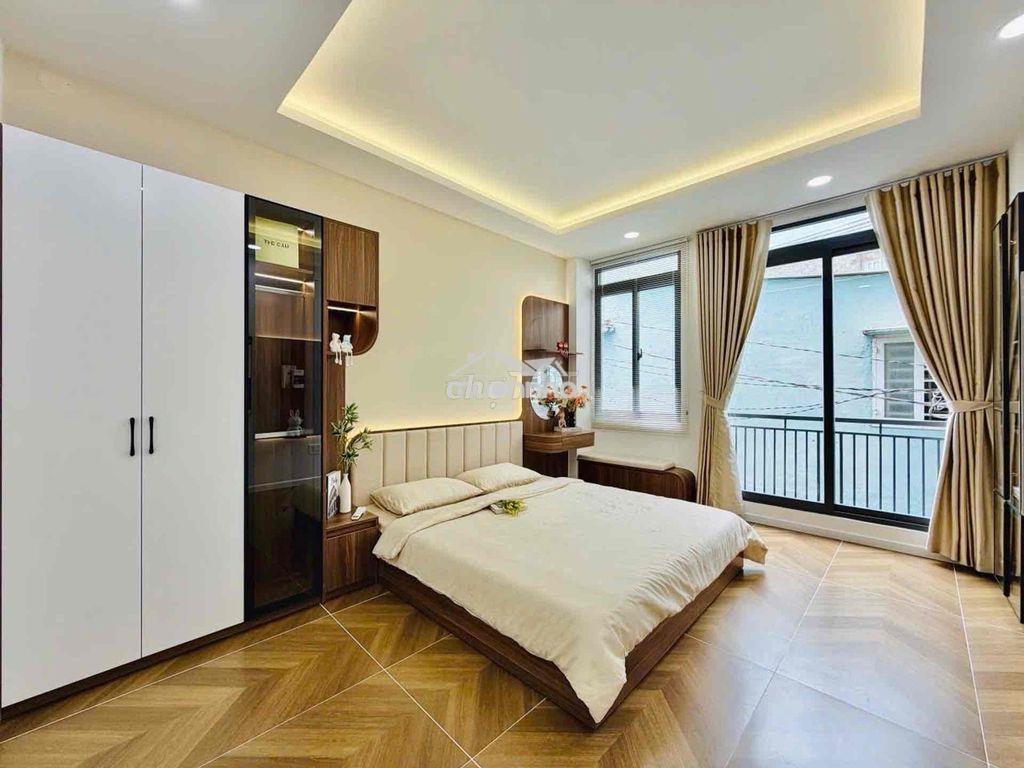 Hàng hiếm nhanh mới kịp huỳnh văn bánh, phú nhuận - 5 tầng btct, ngang - 4
