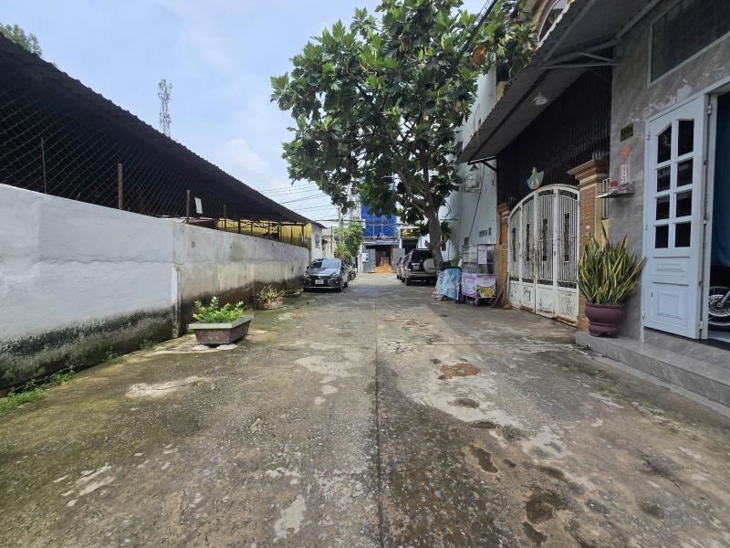 Dãy trọ 7 x 26 sổ 180m2 hẻm 6m sát mặt tiền đông hưng thuận 6, dòng tiền 25tr/tháng - 2
