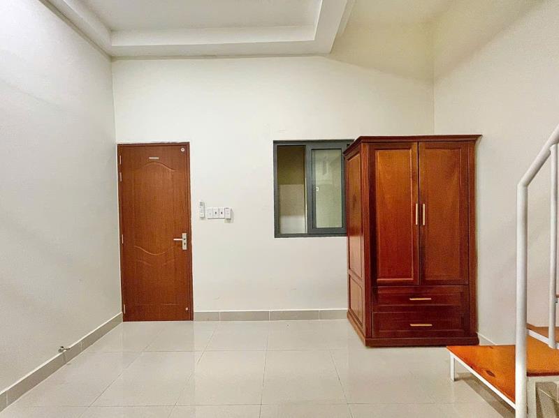 Gác lửng cửa sổ trời thoáng full nội thất bùi đình túy gần ngã tư hàng xanh gần đh gtvt, hutech  - Ảnh 4