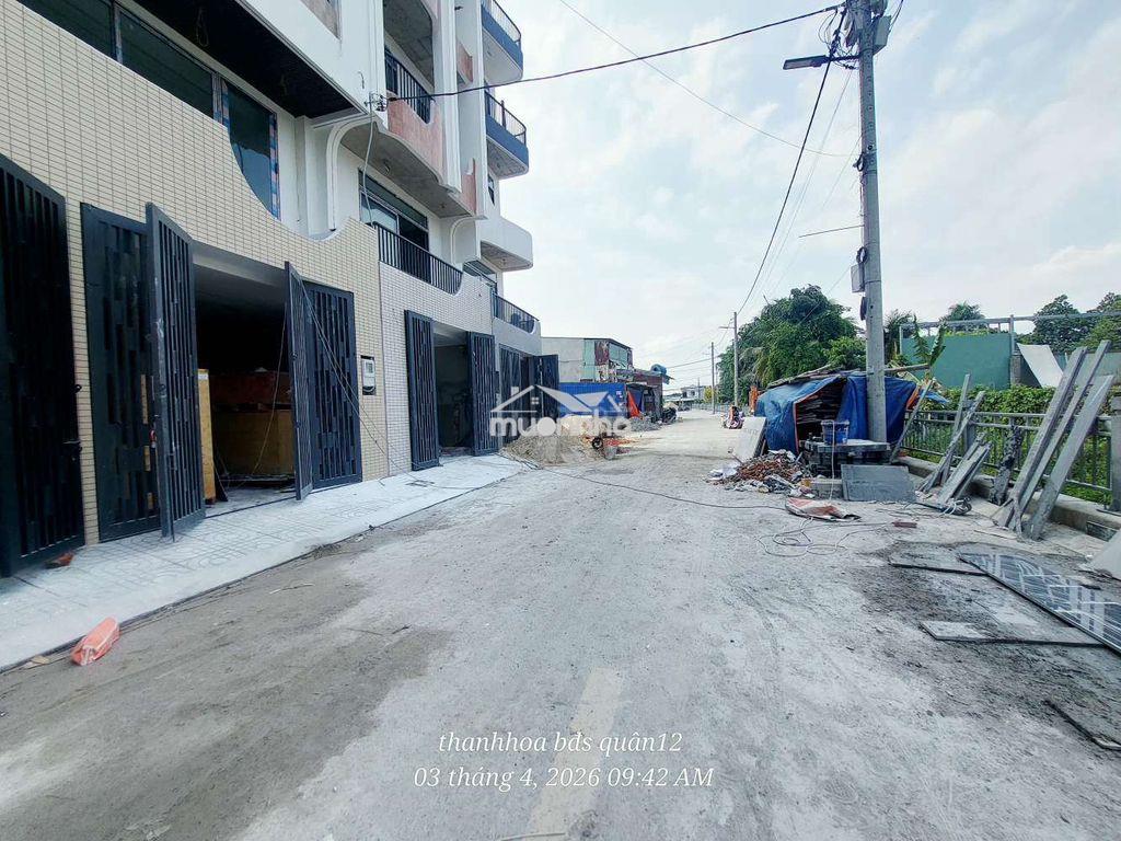 Nhà  phố có thang máy, 1/ đường lê quang hòa tx25 thạnh xuân quận 12 - 3