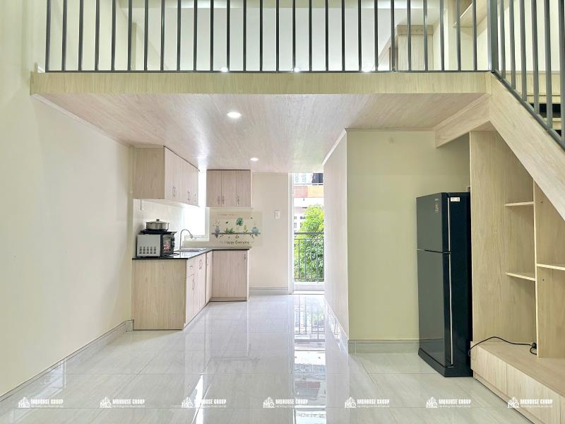 Duplex ban công thang máy giặt riêng cộng hòa
