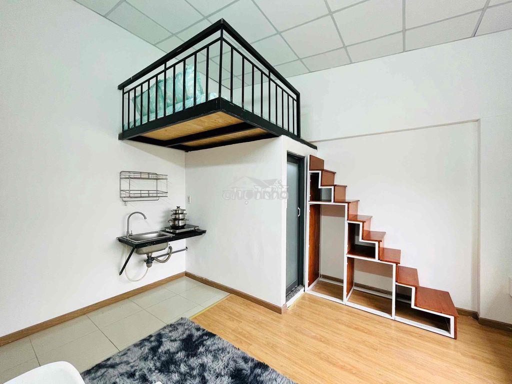 Phòng gác lửng thoáng mát ngay nơ trang long - Ảnh 4