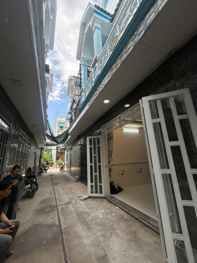 Nhà chính chủ gần hóc môn nước máy - giá 600 triệu - Ảnh 2