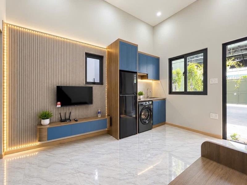 Cho thuê căn hộ dịch vụ có gác  cửa sổ siêu thoáng tại ung văn khiêm – gần hutech, uef, văn lang cs3, ftu, uth - Ảnh 2