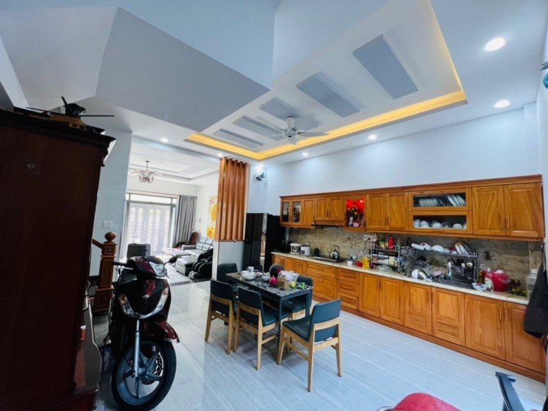 Bán nhà 4 tầng, gần bv lê văn thịnh q.2 cũ, 99m2, hxh. giá 8.x tỷ - Ảnh 4