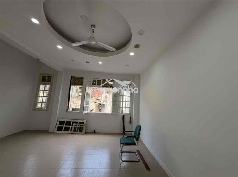 Cho thuê văn phòng, nhà kho phố ngọc khánh giá rẻ