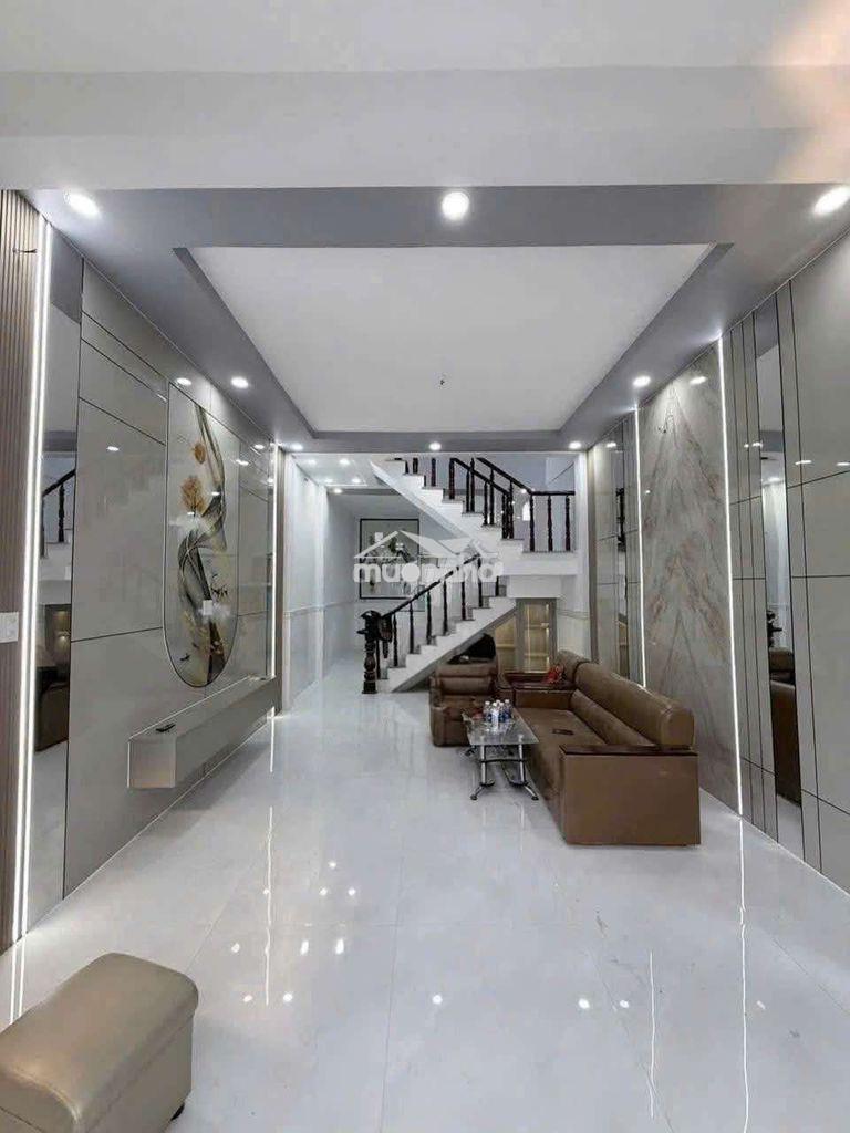 Kho nhà chính chủ 4x15 1lầu 3pn 2wc