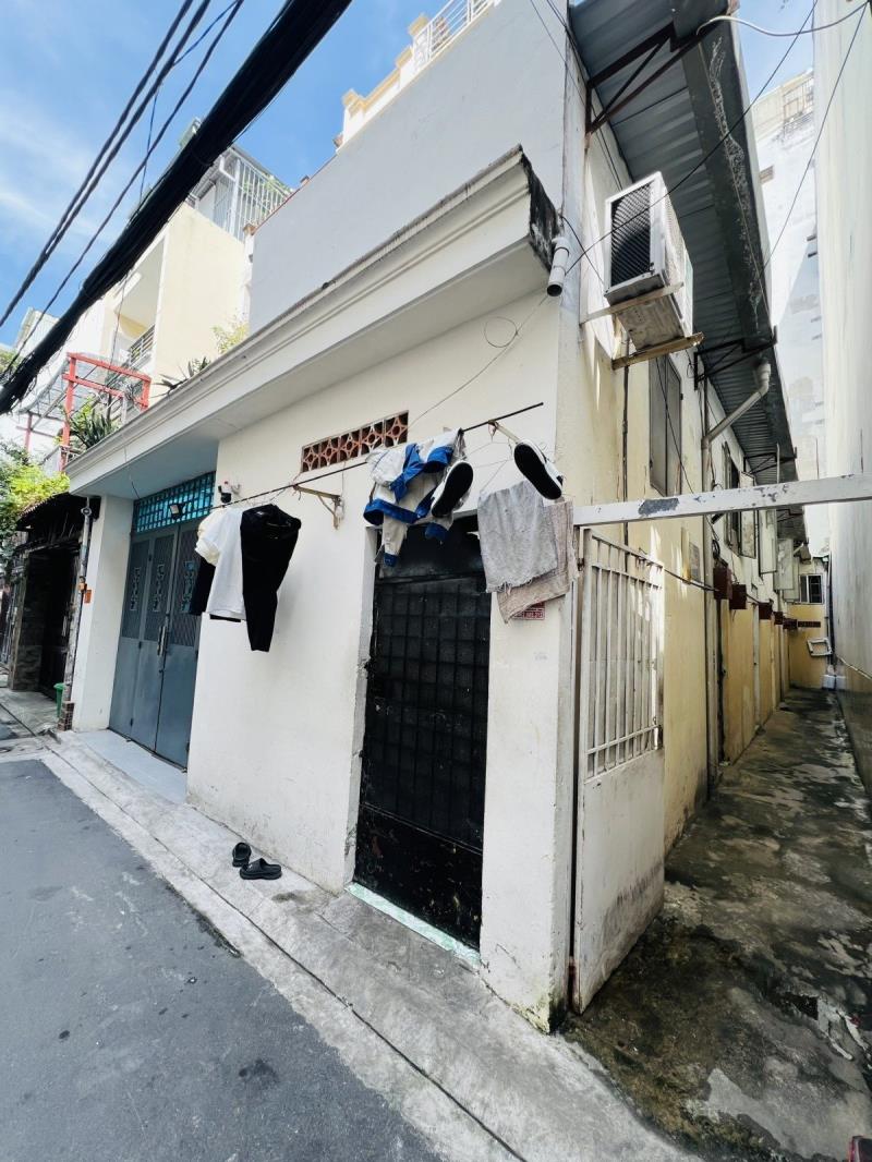 Nhà c4 ngay nhà ga t3,hxh 6m thông,82m2, sổ vuông.tiện xây ở hoặc chdv. - Ảnh 3