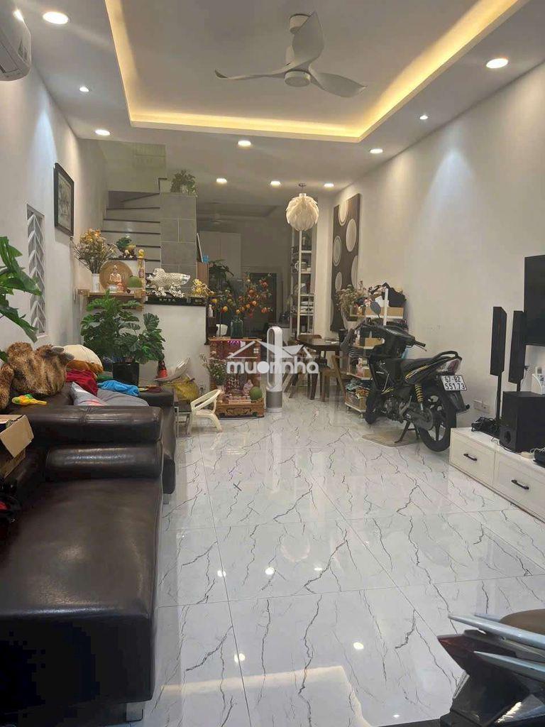 Cho thuê nhà đẹp hẻm đường huỳnh tấn phát