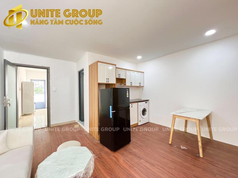 Cho thuê studio ban công/ cửa sổ cực thoáng ngay bạch đằng