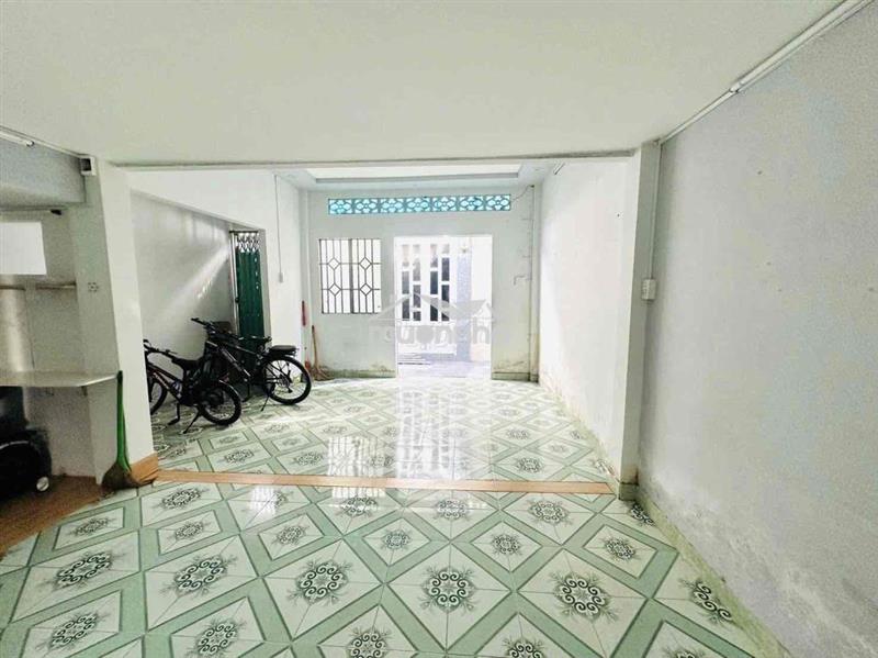 Cho thuê nhà 40m2 1 lửng hẻm 2m ngay chợ cầu đồng ngã tư ga q.12