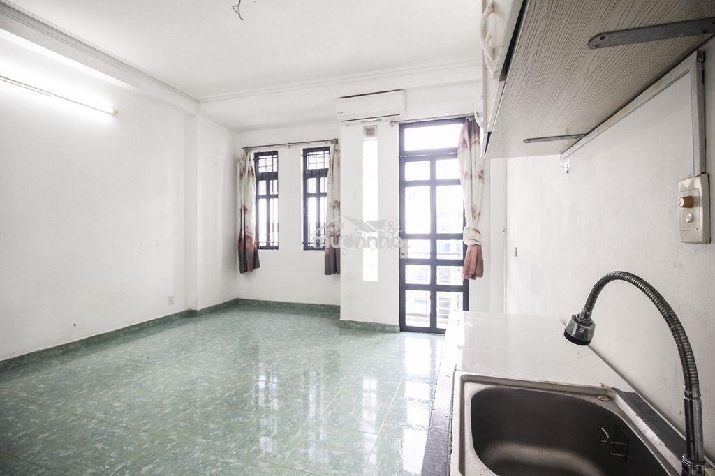 Phòng ban công siêu thoáng đường đào duy anh - phú nhuận  chỉ 5tr/thag - Ảnh 2
