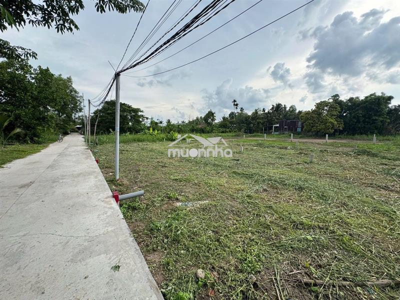 Chính chủ cần bán 1 công đất mít xe hơi tới nơi rẻ nhất khu