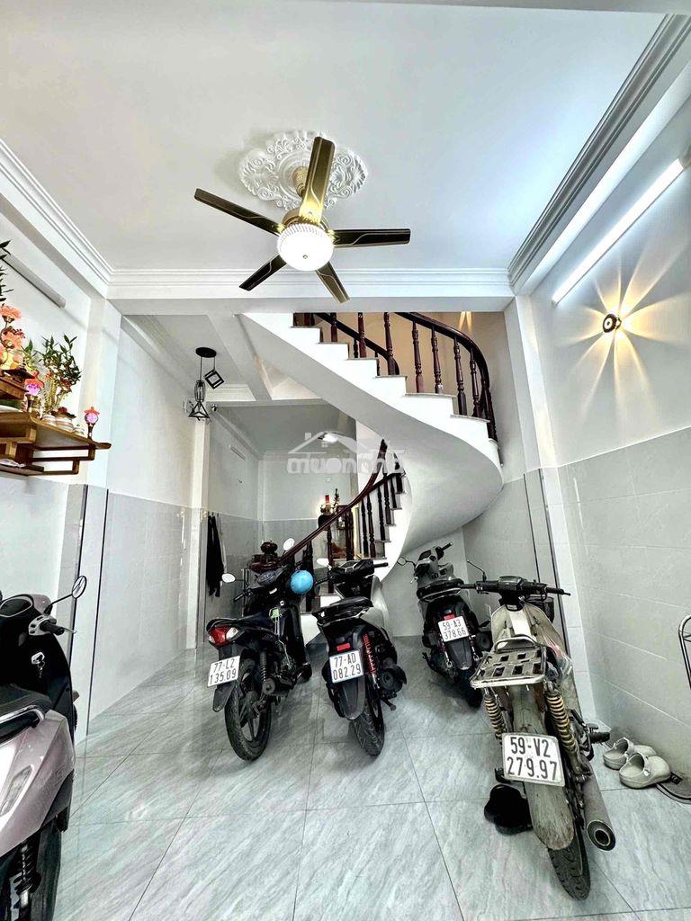 4❌11m, bán nhà 116/ dương quảng hàm, hẻm xe hơi, 4 tầng, 5pn, p5 gv, 6 - 4