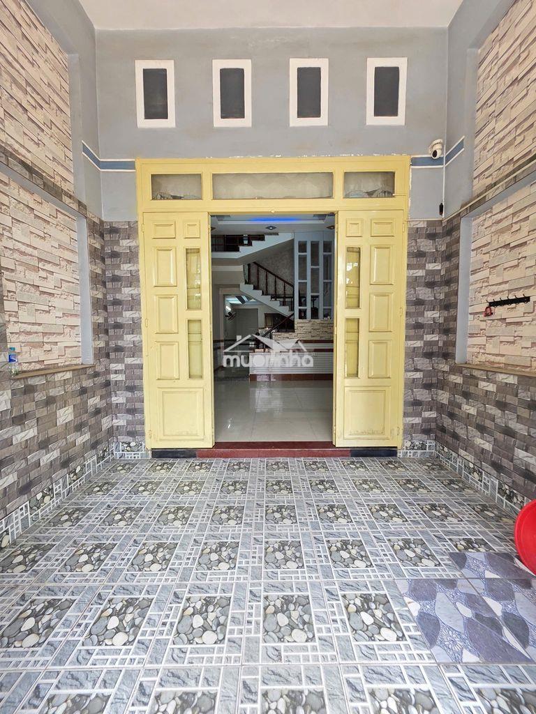 Nhà trệt lầu gần đường ống nước, chợ đông hòa, làng đại học quốc gia - Ảnh 2