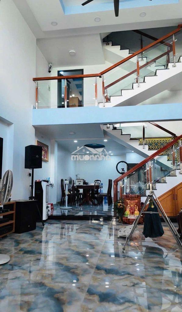 Hiếm nhà 4 tầng 93m2 đường số 7 linh trung hẻm 2 ô tô 10.3 tỷ
 - 3