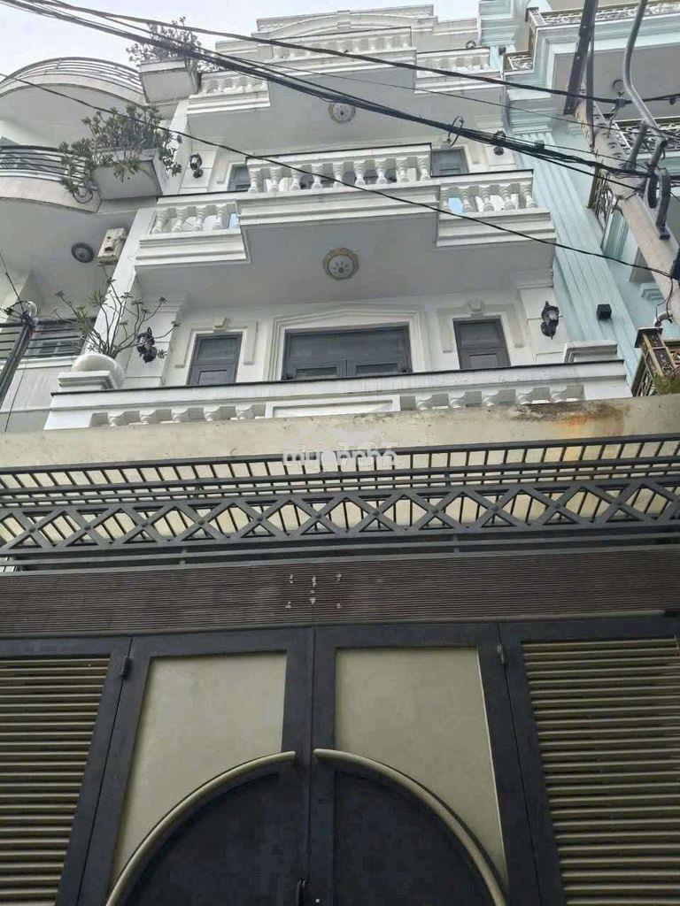 Nhà đẹp vào ỏ ngay được gia rẻ 