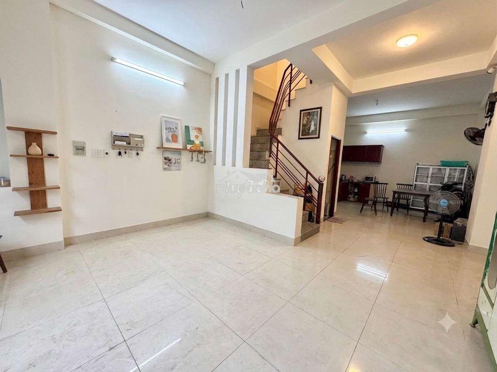 Nguyễn thượng hiền – 54m2 – ngang khủng 5m – 2 tầng - 2